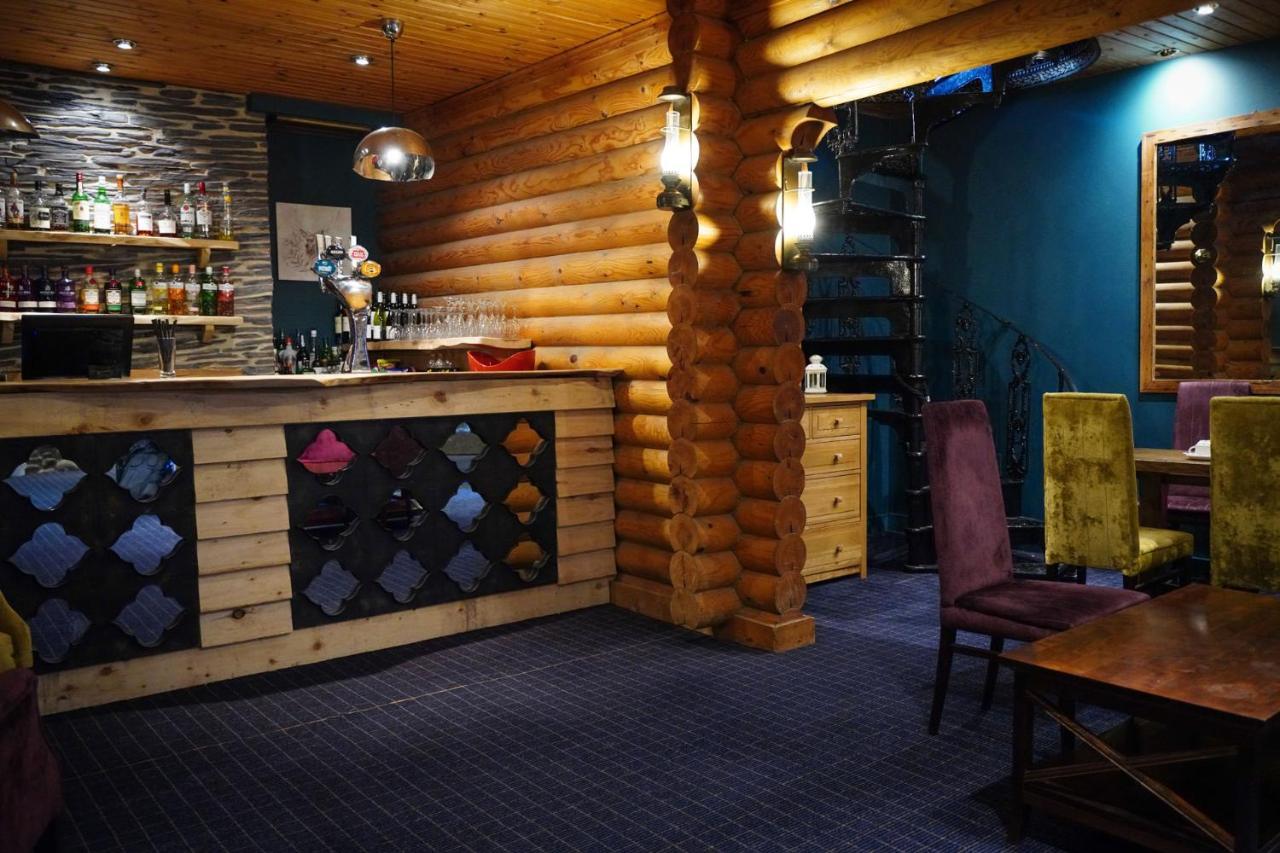 Chevin Country Park Hotel & Spa 오틀리 외부 사진